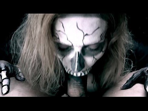 ❤️ Demoniska meitene sūc locekli ar savu melno muti un norij spermu. ❤️❌ Sekss video pie mums lv.xxxwownet.ru ❌❤